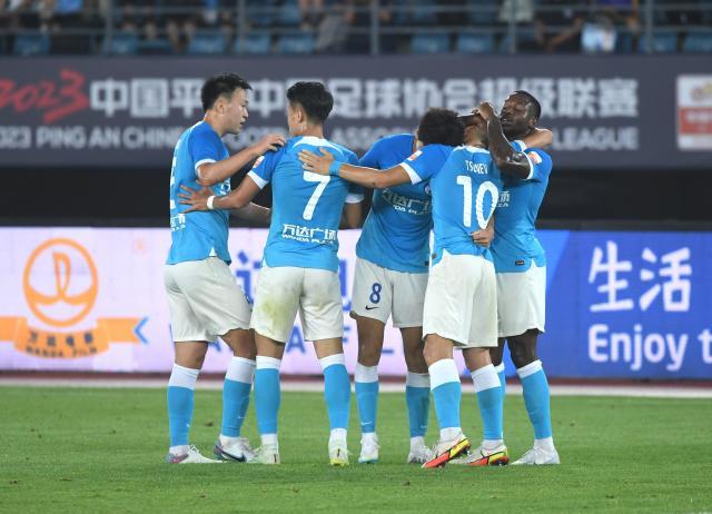 JJB-赢下榜尾大战大连人暂离降级区 谢晖：还不能庆祝